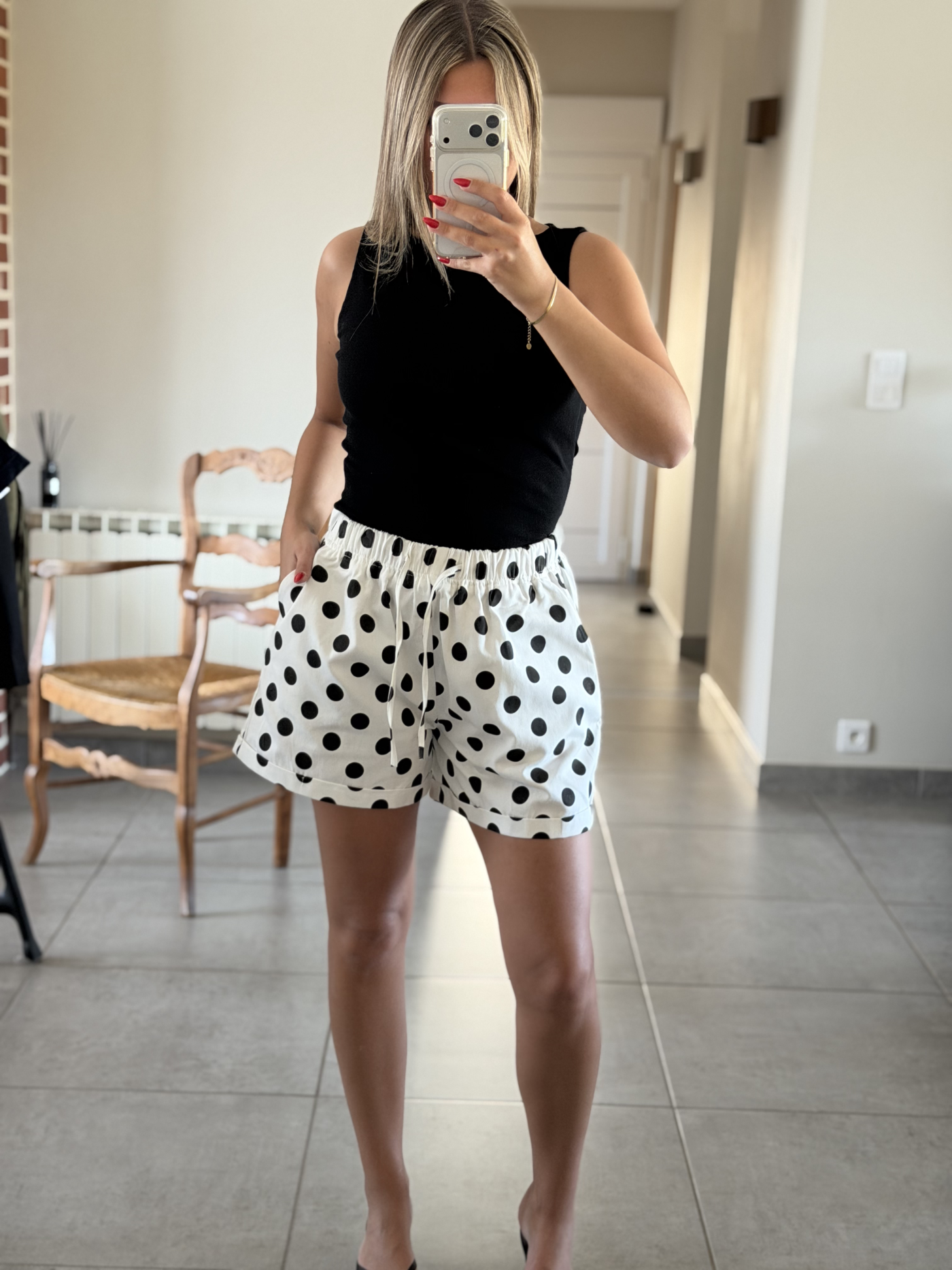 Short Camille