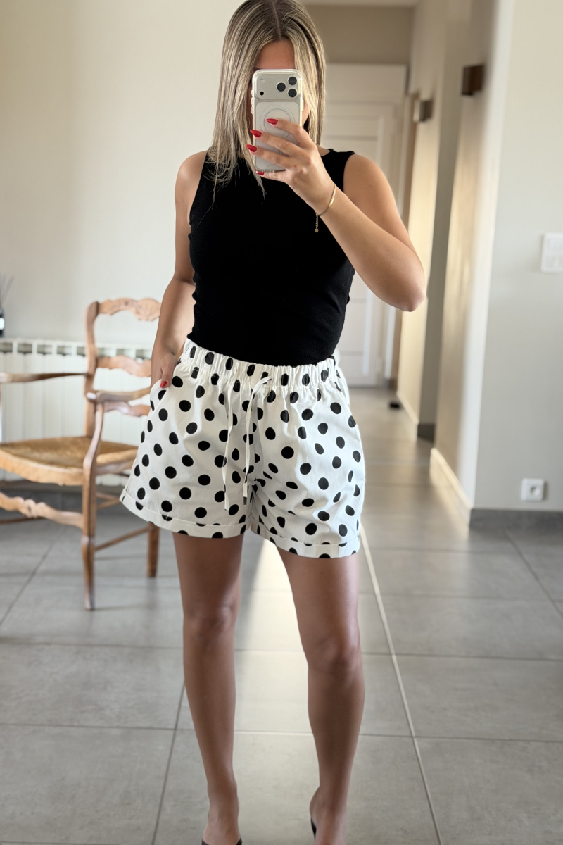Short Camille